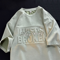 T-shirt en coton 100% tricoté, coupe classique pour homme, avec motif 3D en relief, design graphique vintage, écologique, séchage rapide