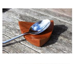 Reposacucharas de Metal con Forma de Ballena y Cuchara de Madera, Color Personalizado, Hecho a Mano, Ecológico, Apto para Lavavajillas y Horno - Product Image 6