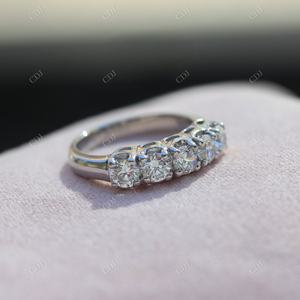 Anillo de Moissanita de Oro de 18K con Diseño de Joyería de Proveedor, Personalizado con 5 Piedras, Claridad VVS, Corte Brillante, Certificado GRA, Anillo de Bodas de Primera Calidad - Product Image 4