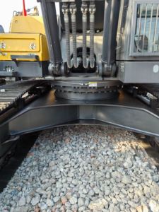 Excavatrice d'occasion Volvo EC350DL de haute qualité à vendre d'origine avec moteur central et composants de roulement - Product Image 6