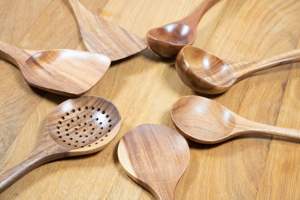 Juego de cuchara y espátula de madera de teca, juego de utensilios duraderos antiadherentes, accesorios de cocina para hornear, cocinar y mezclar - Product Image 3