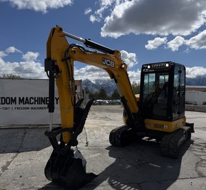 2-ton <b>mini</b> excavator with Sany hydraulic cylinder, gear pump, Kubota engine, fast delivery, top quality guaranteed - Product Image 2