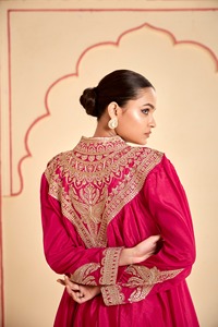 Elegante Fusion Dhoti Style Western Chic Chinon Drapeado Salwar Traje Tradicional Indio Étnico Vibe Ensemble Flair para Fiesta India - Product Image 3