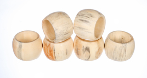 Servilletero de madera maciza Decoración de mesa redonda de calidad premium para bodas y Navidad Hecho por exportadores - Product Image 2