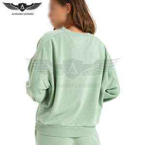 Sudaderas de mujer 2025 última tendencia Casual Pullover Tops Premium suave tela polar cálido y acogedor ropa de calle de invierno - Product Image 4