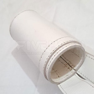 Porte-drapeau en cuir, matériau de haute qualité avec un design élégant, idéal pour une présentation cérémonielle et une utilisation sécurisée pour le transport des drapeaux. - Product Image 4