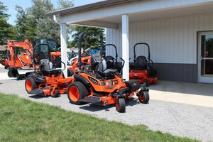 Kubota <b>Lawn</b> <b>Mower</b> 150L Grass Box <b>Self</b> <b>Propelled</b> Rotary Blade <b>Petrol</b> Gasoline 4-Cycle Professional Grade - Product Image 4