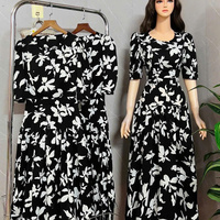 Robe élégante pour femmes à col et manches courtes, alliant parfaitement élégance, confort, décontracté et formel pour divers événements, maxi en soie