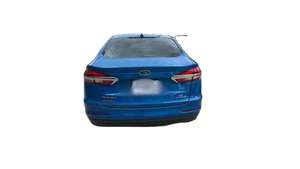 Fusion Hybrid SE 2022 d'occasion, conduite à gauche, boîte manuelle/automatique, berline, sièges en cuir, caméra de recul, essence/électrique - Product Image 2