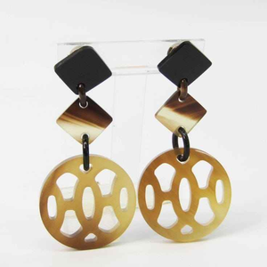 Pendientes de Cuerno de Búfalo Natural Hechos a Mano, Estilo Moderno, Ecológicos, de Alta Calidad, de Origen Ético, para Bodas - Product Image 3