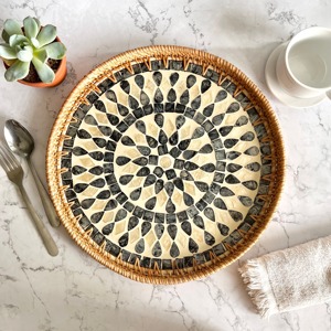 Vintage rotin vadrouille plateau tablescape accessoires tissé à la main nacre plateaux prix usine - Product Image 2