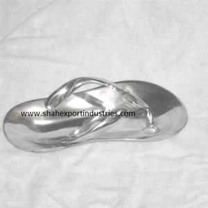 Nueva escultura de mano de Metal decorativa con acabado plateado para sala de estar y decoración de mesa de oficina escultura de lujo - Product Image 3