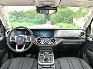 Voiture chinoise à conduite à gauche édition tout-terrain 2023, moteur essence sport 2.0T turbo L4, 175 km/h, boîte manuelle, jantes R17, nouvelle voiture RC - Product Image 2