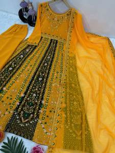 Nouveau haut de travail à paillettes brodé de créateur avec Sharara traditionnel indien et pakistanais Salwar Kameez pour une tenue de fête - Product Image 4