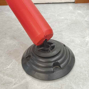 Cadena de plástico reflectante roja y blanca, Base llena de arena y agua, poste de advertencia de tráfico, seguridad superior, delineador de PE, bolardo de goma - Product Image 2
