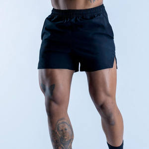 Shorts de sport décontractés pour hommes en gros personnalisés, shorts en polyester respirant à séchage rapide avec poches pour le basketball et l'entraînement - Product Image 1