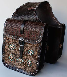 Sacoche de moto en cuir véritable style western, sculptée et gravée à la main, couleur et taille personnalisées, avec accessoires en acier inoxydable - Product Image 1