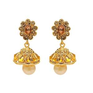 Kriaa <b>Fine</b> <b>Cuff</b> <b>Earrings</b> Gold Plated with Austrian Stone Kundan Jhumki 1307604 Model - Product Image 1
