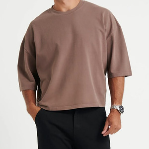 Vente en gros 100% coton T-shirt à col rond pour hommes 180 grammes de haute qualité 180 grammes de longueur courte coupe ample imprimé surdimensionné court solide - Product Image 6