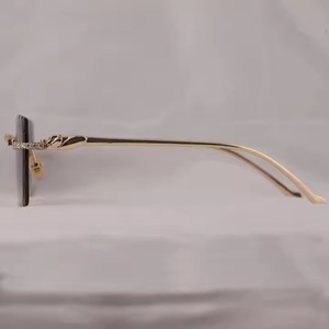 Latest Designer Sunglass Unisex <b>Eyeglasses</b> Studded With Moissanite Diamonds Ideal for Everyday Wear Designer Spectacles - Product Image 4