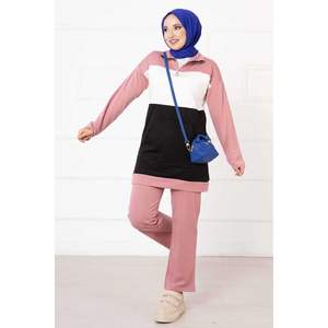 ชุดกีฬา2ชิ้นลายกุหลาบสีฝุ่นประดับชุดกีฬา - Product Image 1