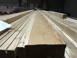 Tablero de cubierta de alerce siberiano KD 28 mm X 140 mm X 6000mm, madera de abeto de cedro madera para construcción - Product Image 2