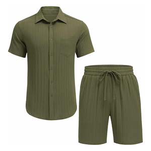 Camisa texturizada de manga corta verde militar para hombre al por mayor nueva llegada traje transpirable de verano con botón estilo formal logotipo frontal - Product Image 3