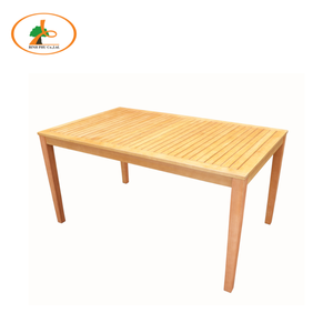 Premium Eucalyptus Table à manger avec un design moderne Finition en bois naturel pour Patios Jardins Salles à manger-Fabricant du Vietnam - Product Image 1