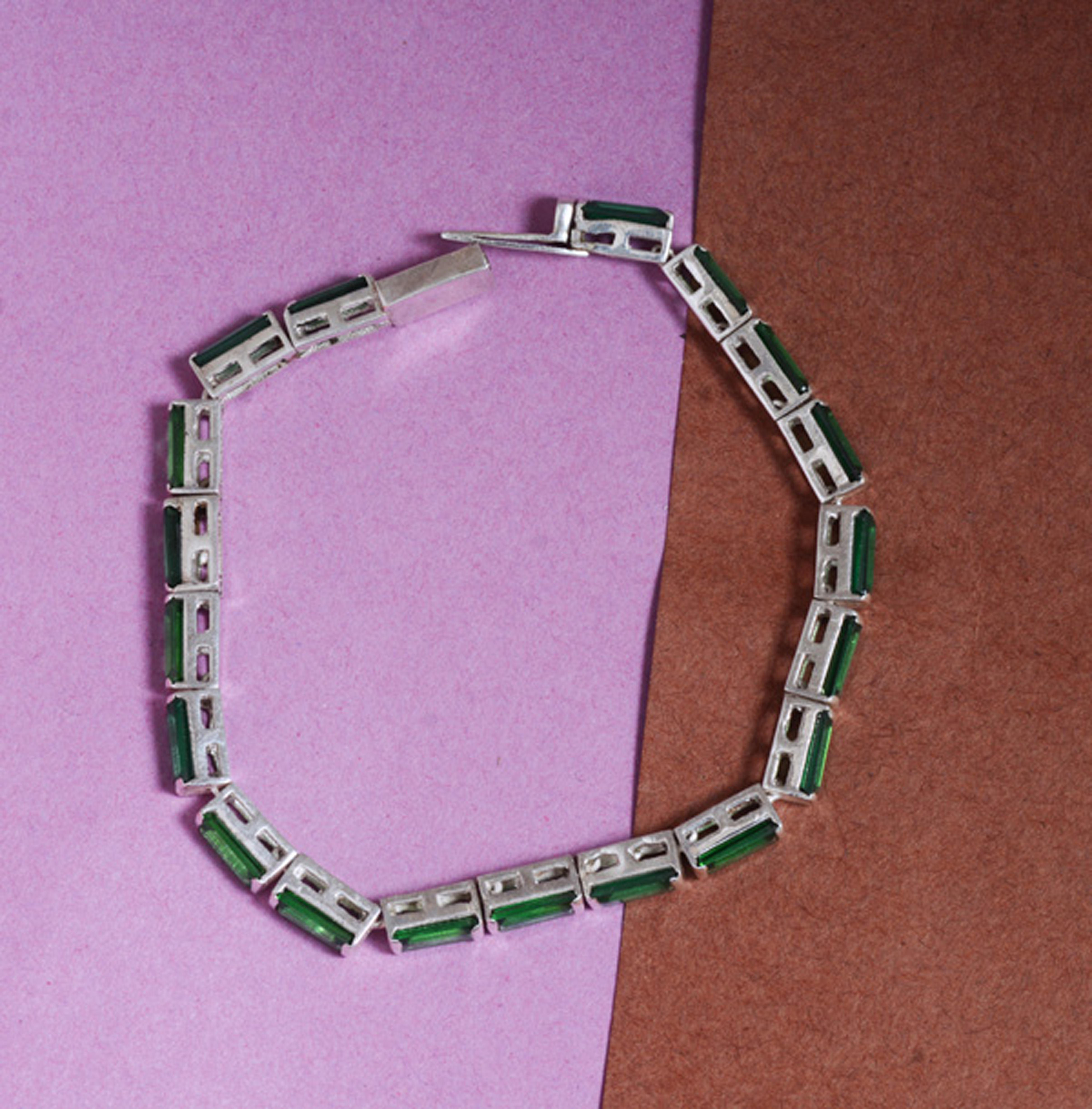 เพทายสีเขียว