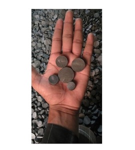 Botones de cuerno de búfalo negro de alta calidad del fabricante indio patrón redondo Color de cuerno natural para uso en prendas de vestir - Product Image 1