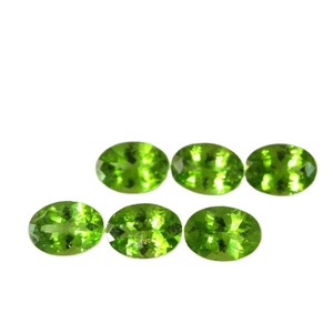 ราคาโรงงานขายส่ง เพอริดอทสีเขียวธรรมชาติแท้ 100% ทรงรี ราคาต่อกะรัต เหมาะสำหรับทำเครื่องประดับ สินค้าขายส่ง รับผลิตแบบ OEM - Product Image 2