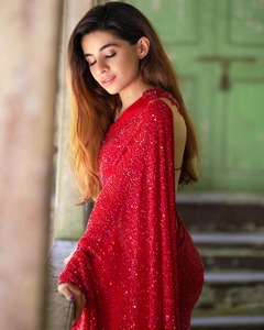Hoge Kwaliteit Georgette <span class=keywords><strong>Saree</strong></span> Met Prachtig Ontwerp Borduurwerk Sequentie Kant Werk Voor Feestkleding Beschikbaar Voor Groothandel - Product Image 1
