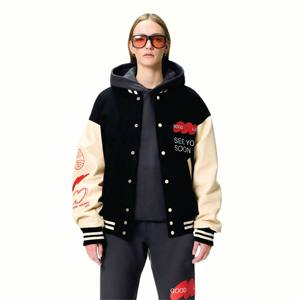 Diseño de fábrica al por mayor manga larga en blanco mujer chaqueta de béisbol Sport Wear Varsity Jacket - Product Image 3
