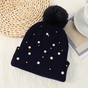 2025 Casual Winter Wear Caps 100% Acrylic Woven Label Cuff Winter Hat Custom Knitted Beanie Regular Fit Beanie Hat - Product Image 2