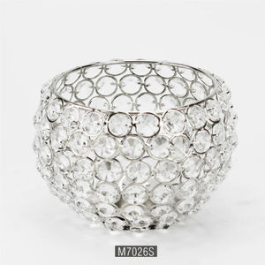 Vaisselle Bougeoirs en cristal et métal avec finition argent et or Parfait pour la décoration de maison et de mariage de qualité supérieure - Product Image 1