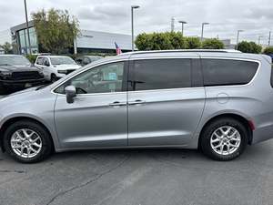 CHRYSLER PACIFICA TOURING L FWD 2021 d'occasion LHD/RHD - Product Image 5