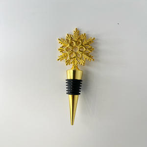 Bouchon de vin en fer de style nautique Barware fait à la main avec poignée en acier inoxydable pour décor de cuisine et accessoire de boisson - Product Image 6