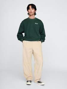 Sweat-shirt à col rond Mini Logo pour homme 77% coton 23polyester manches longues une encolure à capuche poignets et ourlet côtelés poche kanga devant - Product Image 3