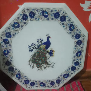 Dessus de table en marbre incrusté de marbre blanc de luxe fait à la main avec pierres semi-précieuses - Product Image 1