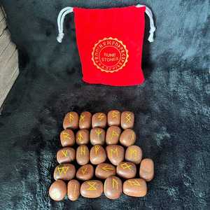 El mejor juego de Runas de Piedra dorada roja de 25 piezas, cristales curativos caídos grabados, técnica de piedras preciosas talladas, Ágata roja, amor religioso para el hogar - Product Image 5