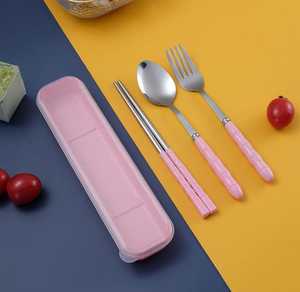 4ชิ้นชุดตะเกียบและช้อนสแตนเลสโลหะเกาหลีตะเกียบช้อนหลายสี - Product Image 1