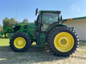รถแทรคเตอร์ตีนตะขาบ6250R John Deere มือสองสำหรับฟาร์มที่มีส่วนประกอบหลักรวมถึงเครื่องยนต์ปั๊มมอเตอร์แบริ่งเกียร์ - Product Image 3