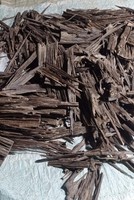 Brûleur d'encens en bois d'agar du Bangladesh de qualité supérieure, biologique, écologique, parfum naturel de bois brun, prix d'usine Apari