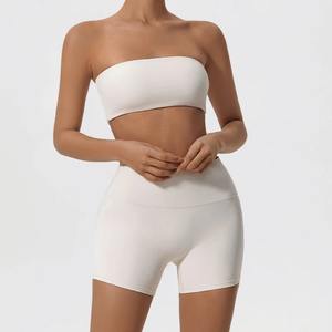 Ensembles de yoga côtelés sans couture Ensembles d'entraînement pour femmes 2 pièces Combinaisons de sport Débardeur côtelé à taille haute Shorts Tenues de fitness Course à pied - Product Image 3