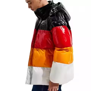 เสื้อแจ็คเก็ตบอมเบอร์ทรงเข้ารูป คอตั้ง สไตล์แฟชั่นสำหรับผู้ชาย ผลิตจากวัสดุรักษ์โลก พร้อมโลโก้ด้านหน้า ให้ความอบอุ่นสบายในฤดูหนาว - Product Image 3