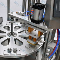 Machine de remplissage et de scellage automatique haute vitesse pour cuillères, avec plateau rotatif et 2 buses, idéale pour le miel et les petites entreprises