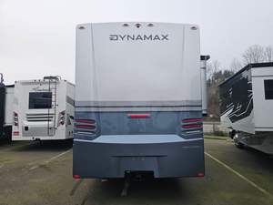 Autocaravanas Dynamaxx Europa 37CA Clase C Usadas 2024 2023, de Primera Calidad, para 4-6 Personas, Interiores Espaciosos, Económicas - Product Image 3