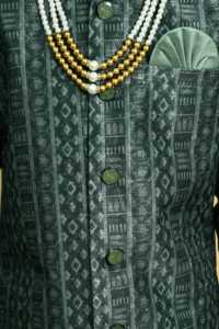 Sherwani de Luxe Traditionnel en Soie Longueur Genou pour Garçons – Tenue de Mariage et de Fête pour Enfants, Élégance Royale, Finition Infroissable - Product Image 4