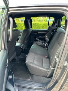 SUPER CLEAN 2023 TO-YO-TA HI-L-UX ADVENTURE V6 CYLINDRES AWD TRANSMISSION AUTOMATIQUE - Product Image 4