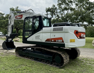 EXCAVATRICE BOBB CAT E165 2020 d'occasion certifiée-POUCE HYDRAULIQUE-CAMÉRA-RADIO-SEULEMENT 1540 HEURES EXPÉDITION DISPONIBLE - Product Image 1